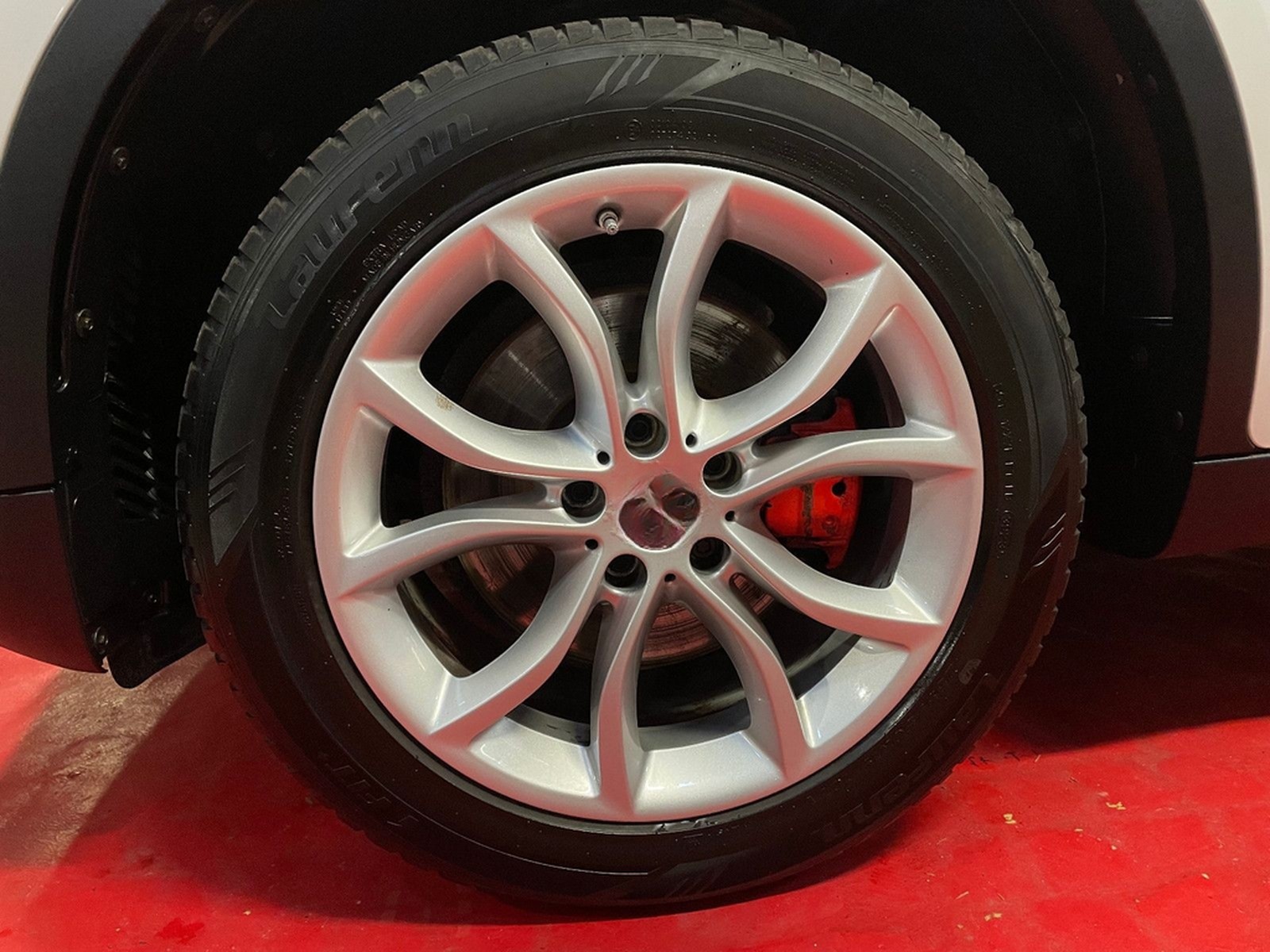 BMW X6.40d xDrive *KeylessGo + HeadUp + SHgpfl. foto 4