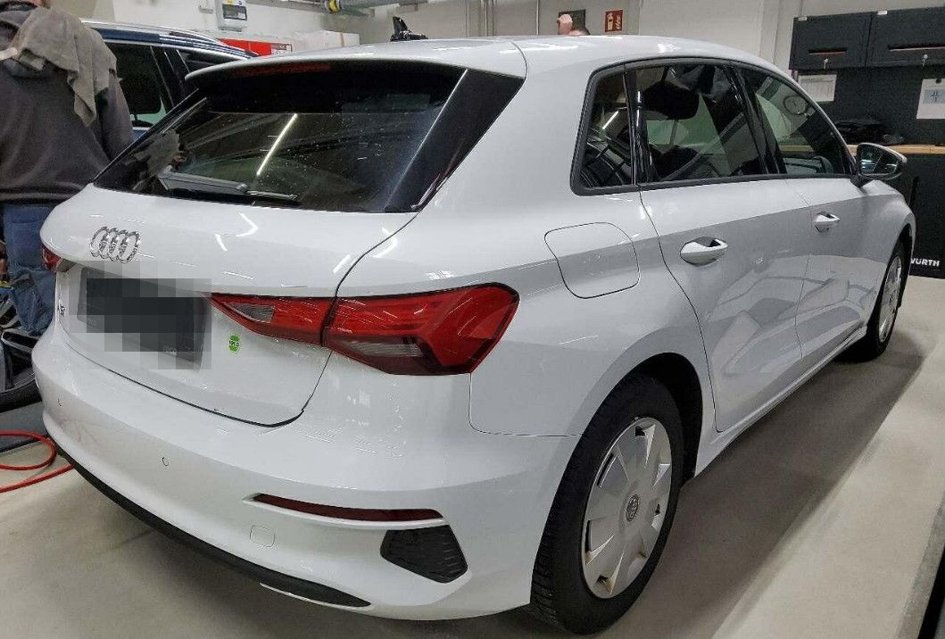 Audi A3 SB 30d  LED/ACC/NAVI/VIRTU/SHZ/8Fa foto 4