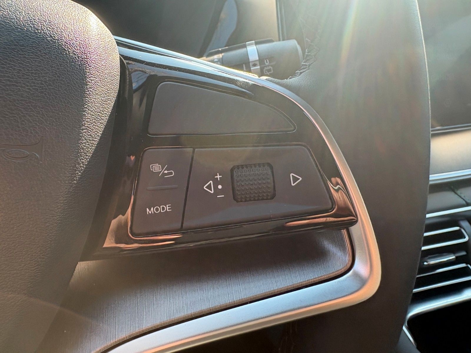 BYD SEAL U DM-i BOOST*bis zu 1000km Reichweite foto 22