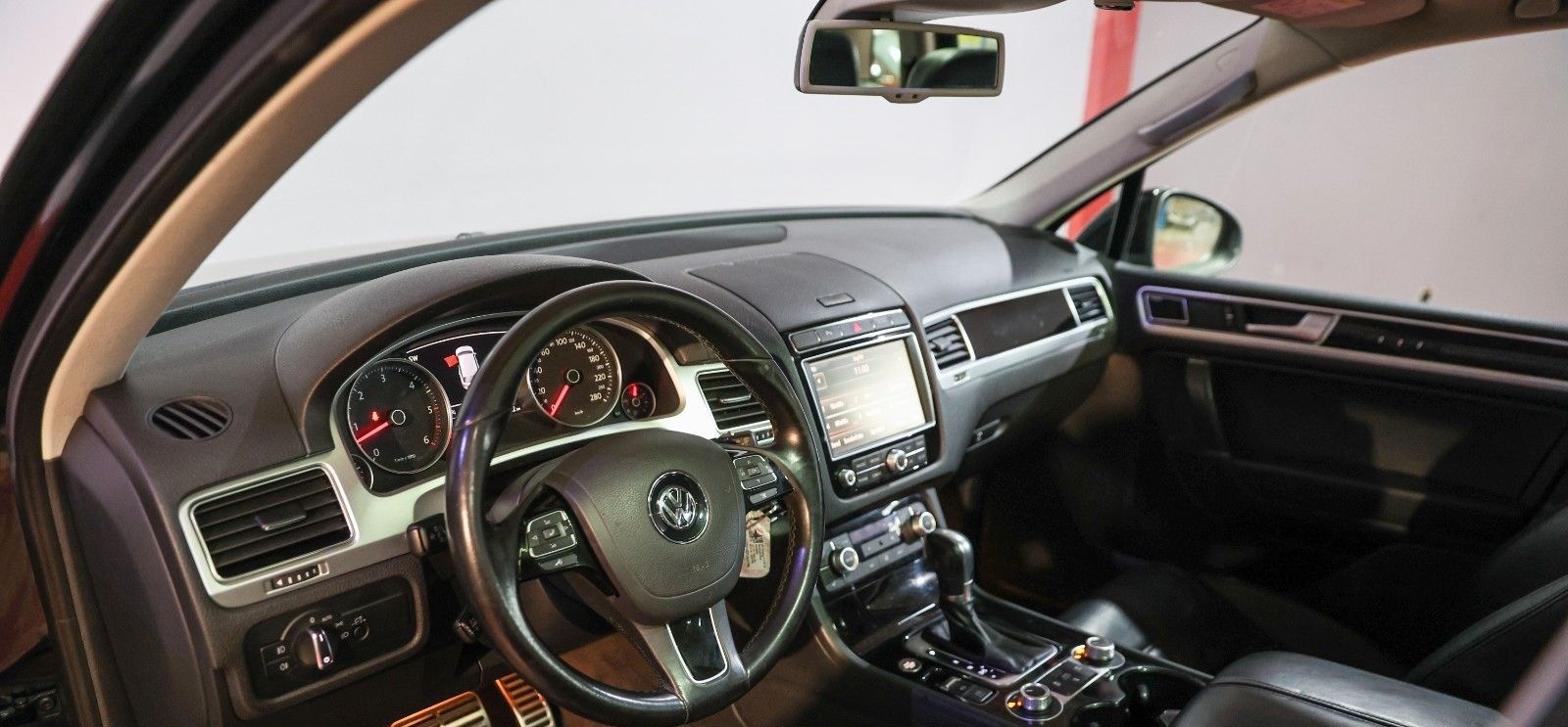 Volkswagen Touareg V8 TDI 4Motion AHK PANO LED NAVI TOP foto 9