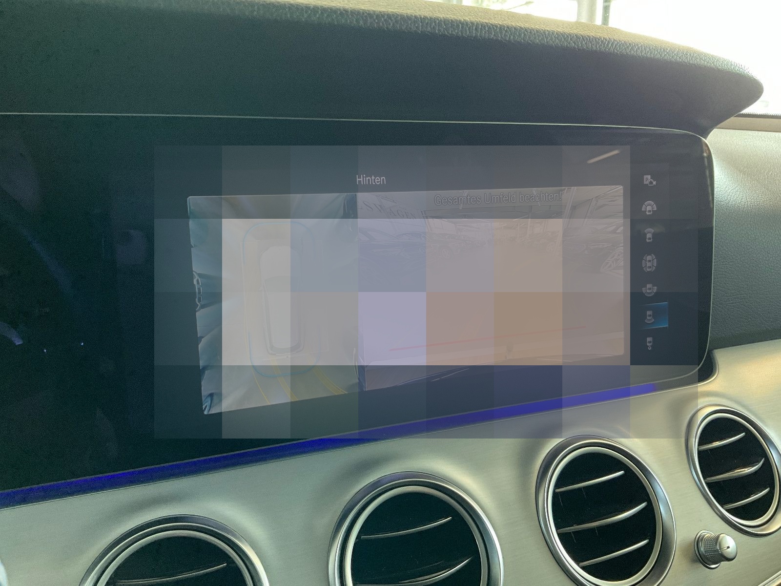 Mercedes-Benz E 300 de T 4Matic Avantgarde DISTRO/360/AHK/PANO foto 14