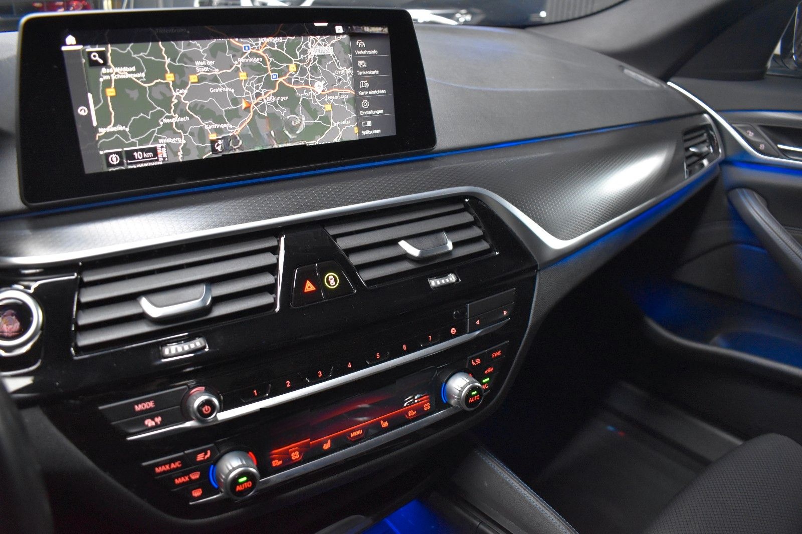 BMW 520 d M SPORT*LIVE COCKPIT*LED*SHZ*KAMERA*PDC foto 4