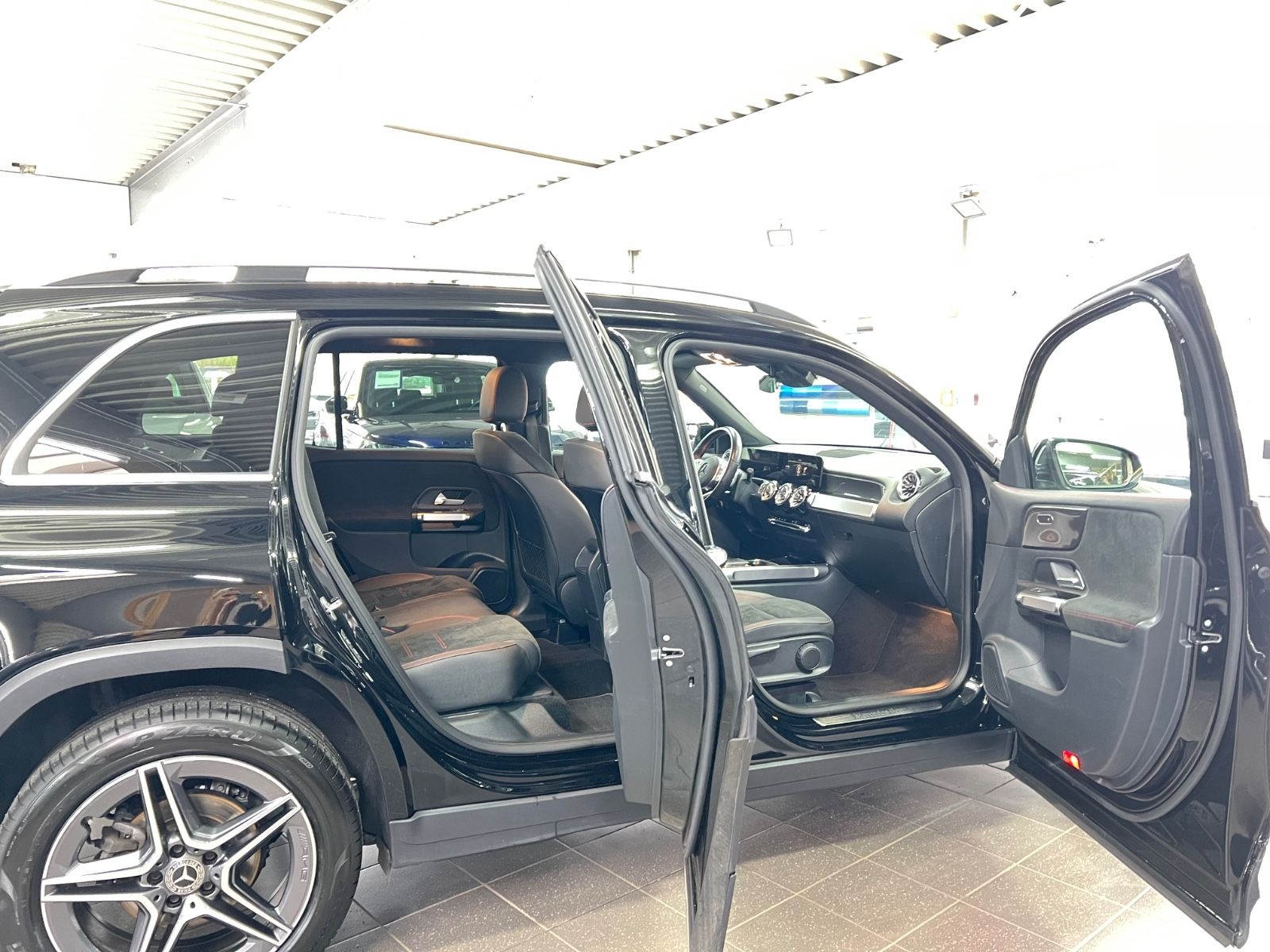Mercedes-Benz GLB 200 d AMG Line Keyless+AMB+Spur+Halte+uvm... foto 9