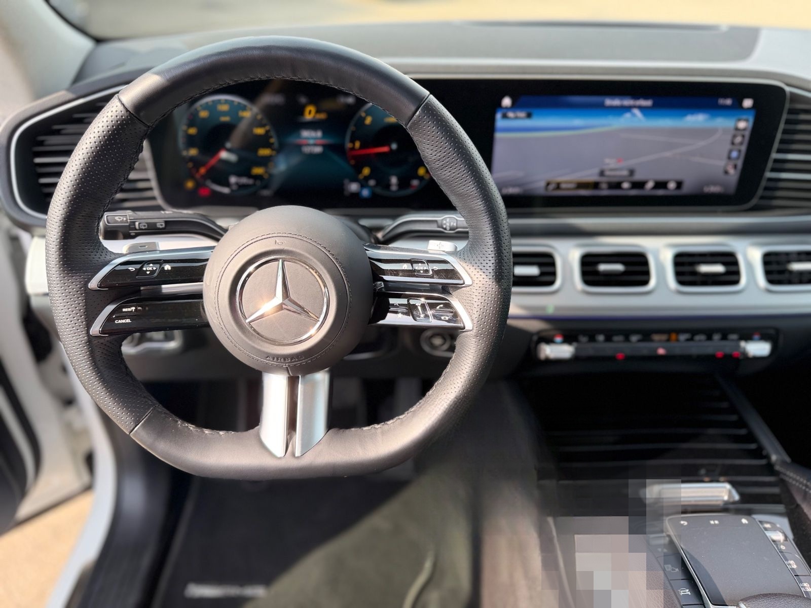 Mercedes-Benz GLE 300 d 4Matic AMG Line Night-Paket foto 24