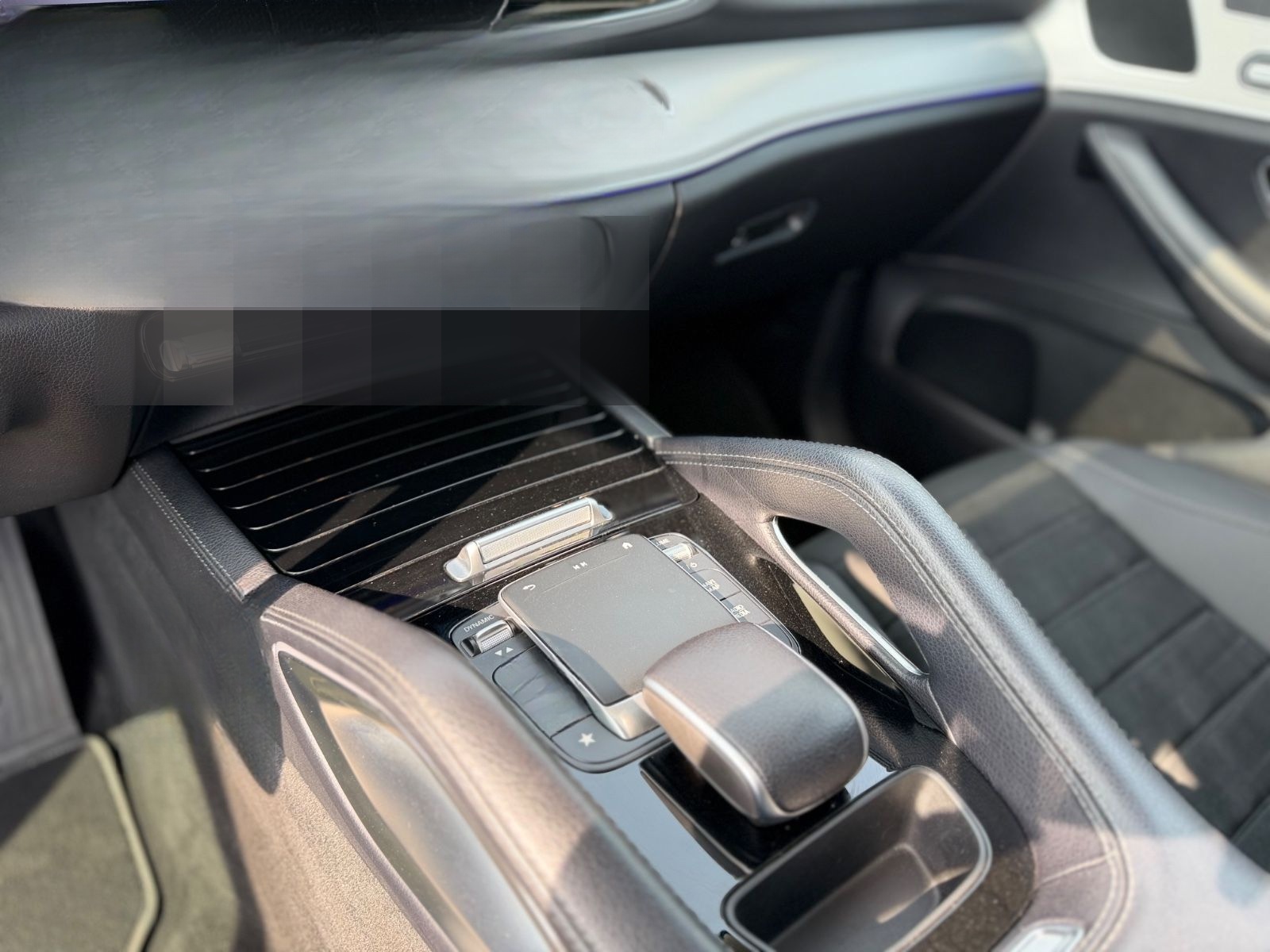 Mercedes-Benz GLE 300 d 4Matic AMG Line Night-Paket foto 25