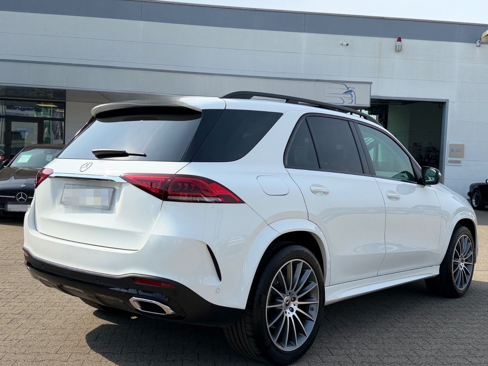 Mercedes-Benz GLE 300 d 4Matic AMG Line Night-Paket foto 5