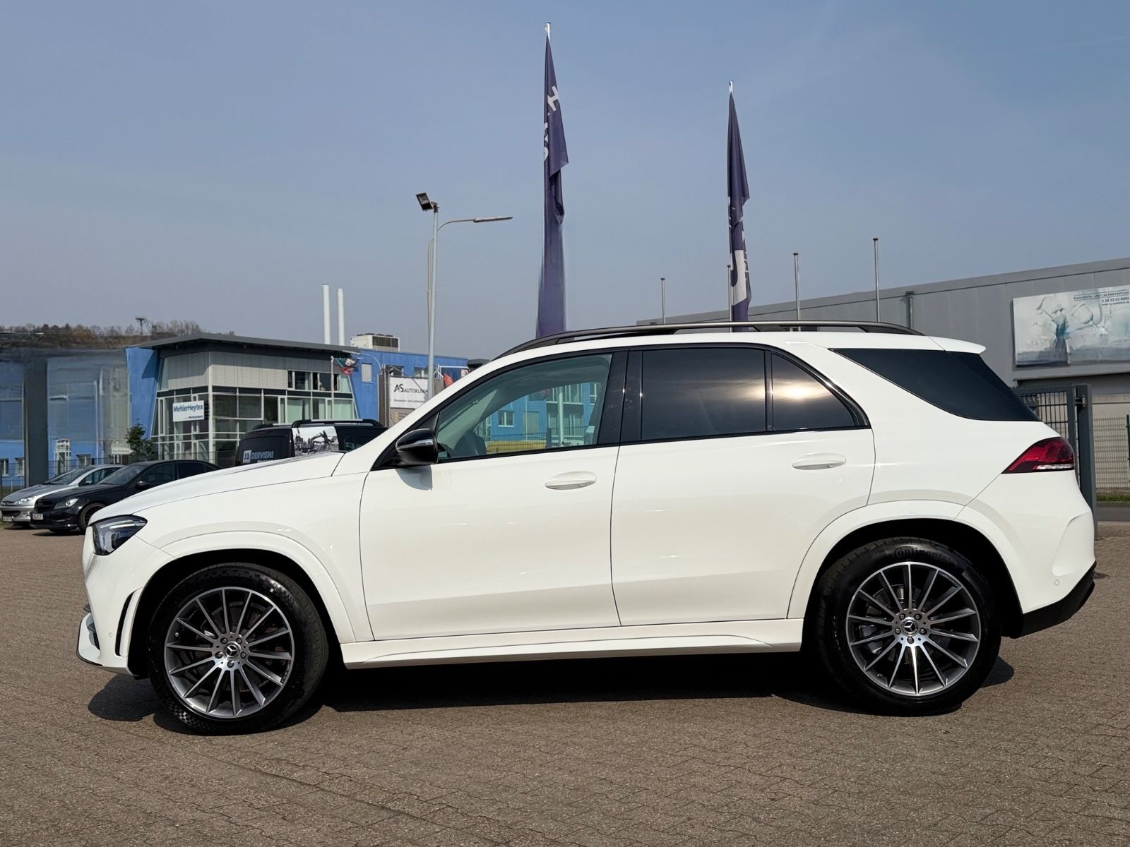 Mercedes-Benz GLE 300 d 4Matic AMG Line Night-Paket foto 8