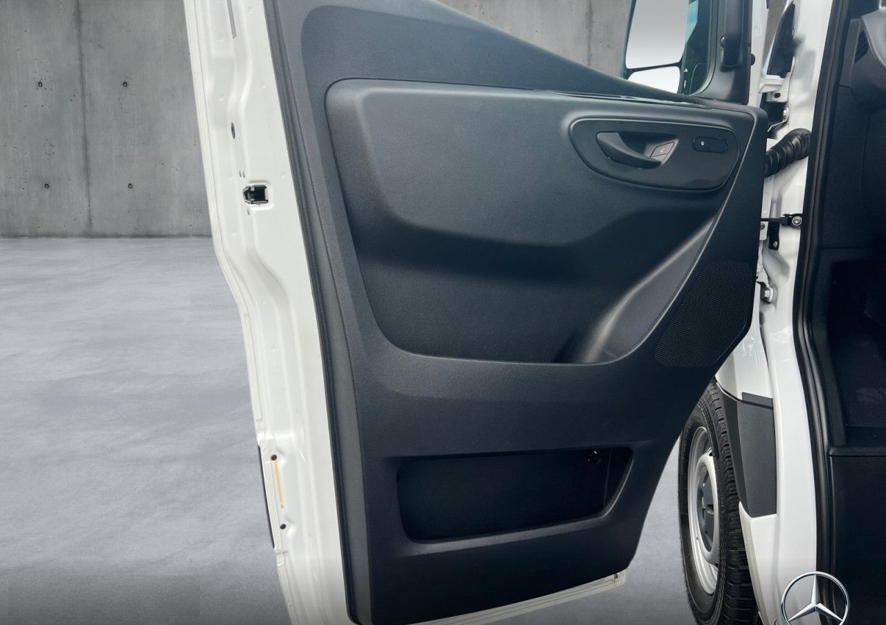 Mercedes-Benz Sprinter 317 CDI L2H2, MBUX, Autom, Kamera foto 15