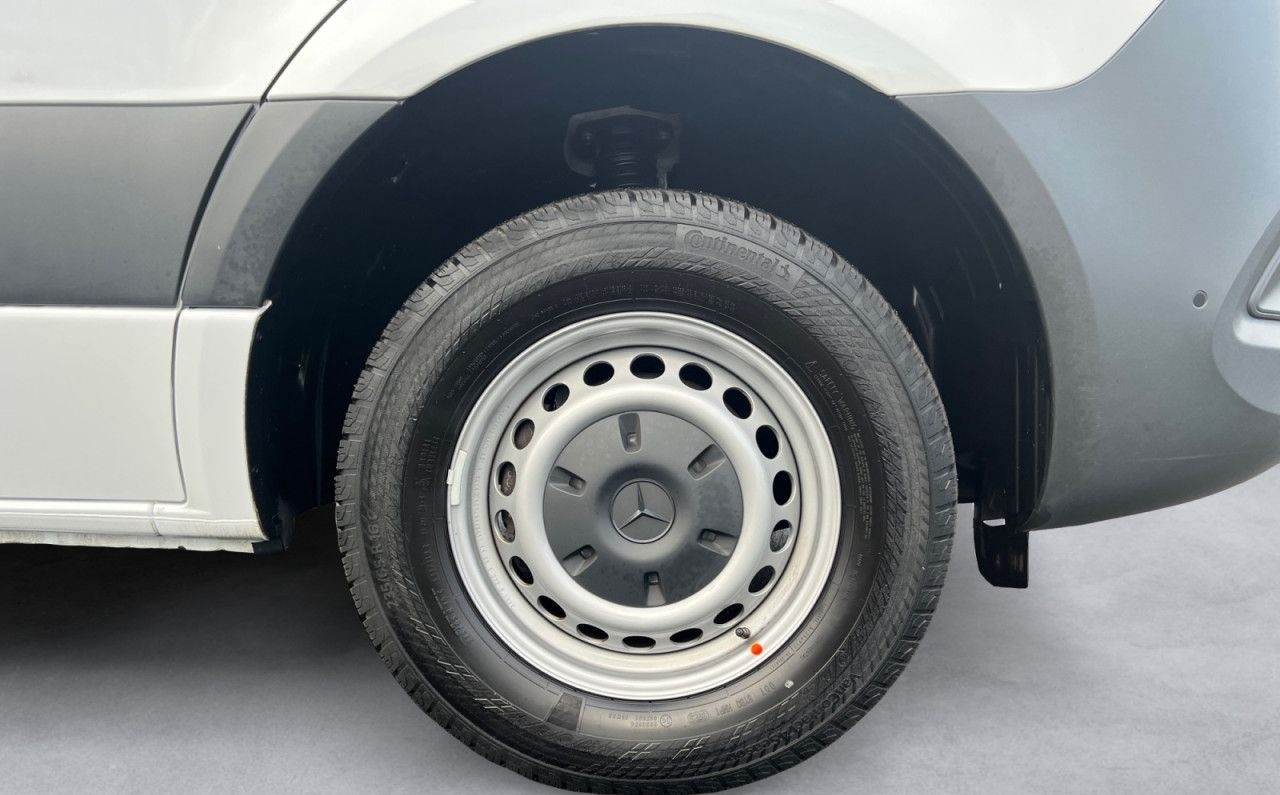 Mercedes-Benz Sprinter 317 CDI L2H2, MBUX, Autom, Kamera foto 5