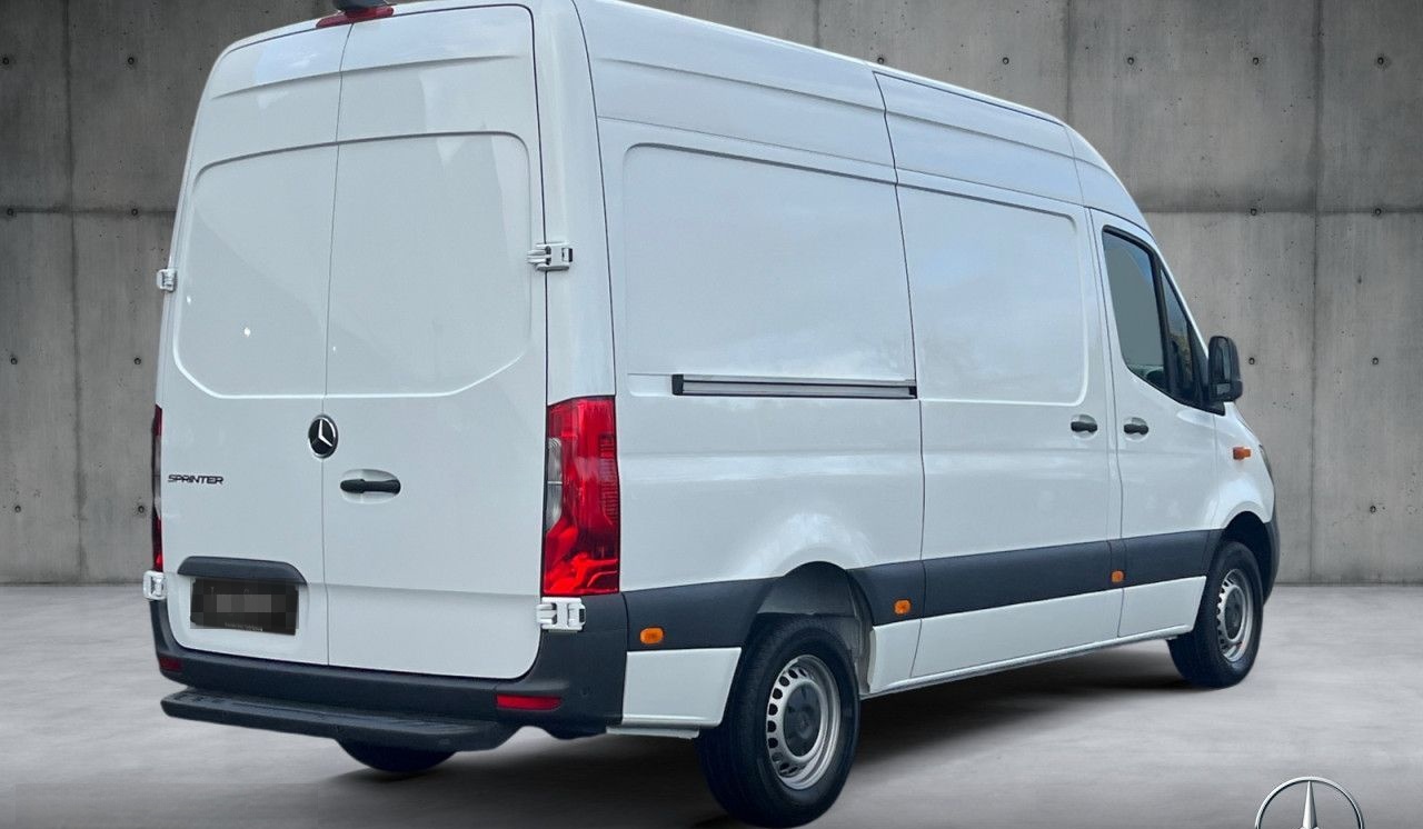 Mercedes-Benz Sprinter 317 CDI L2H2, MBUX, Autom, Kamera foto 6
