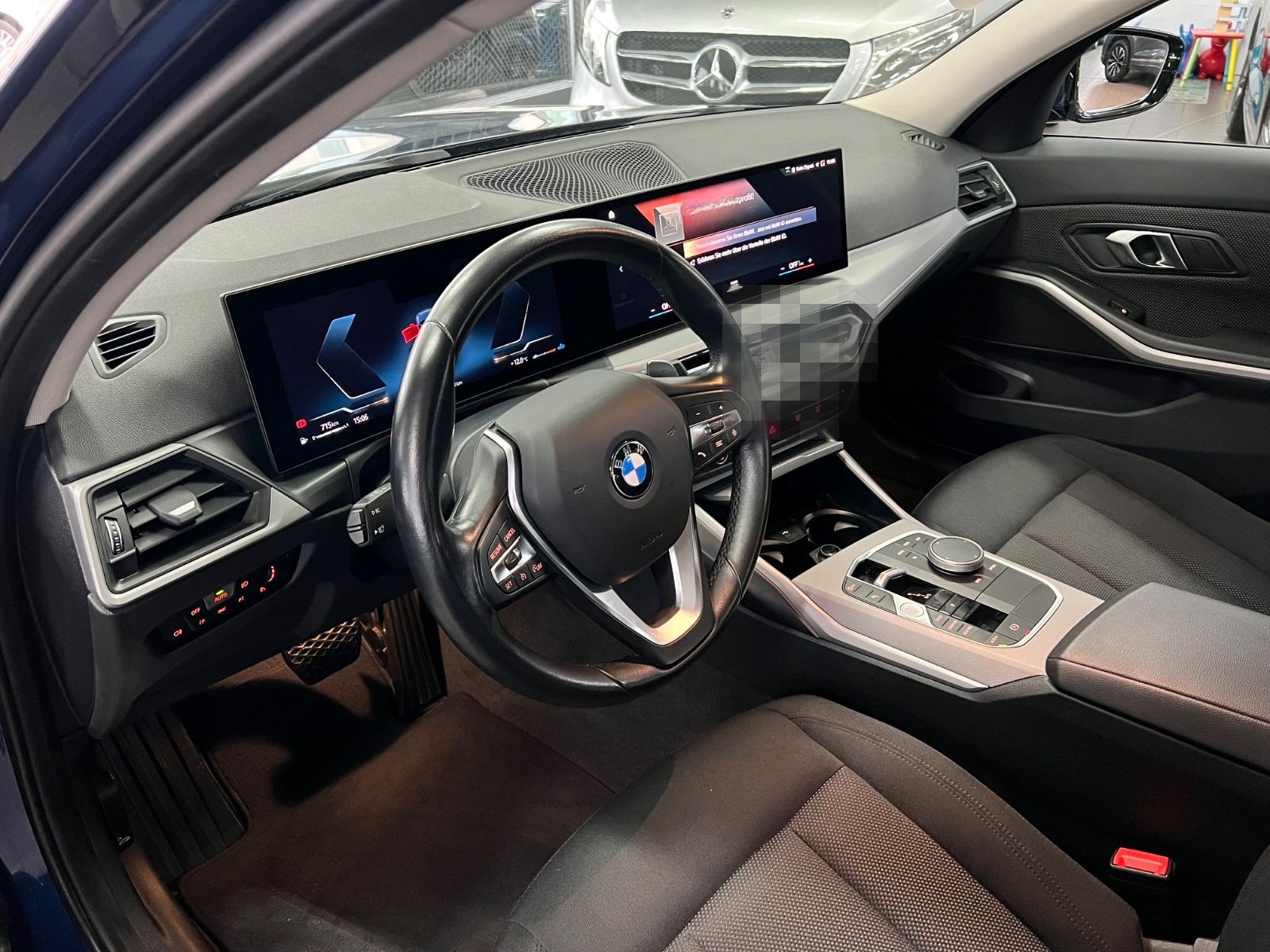 BMW 320d Touring xDrive, LED, AHK, Driving Assistant foto 20