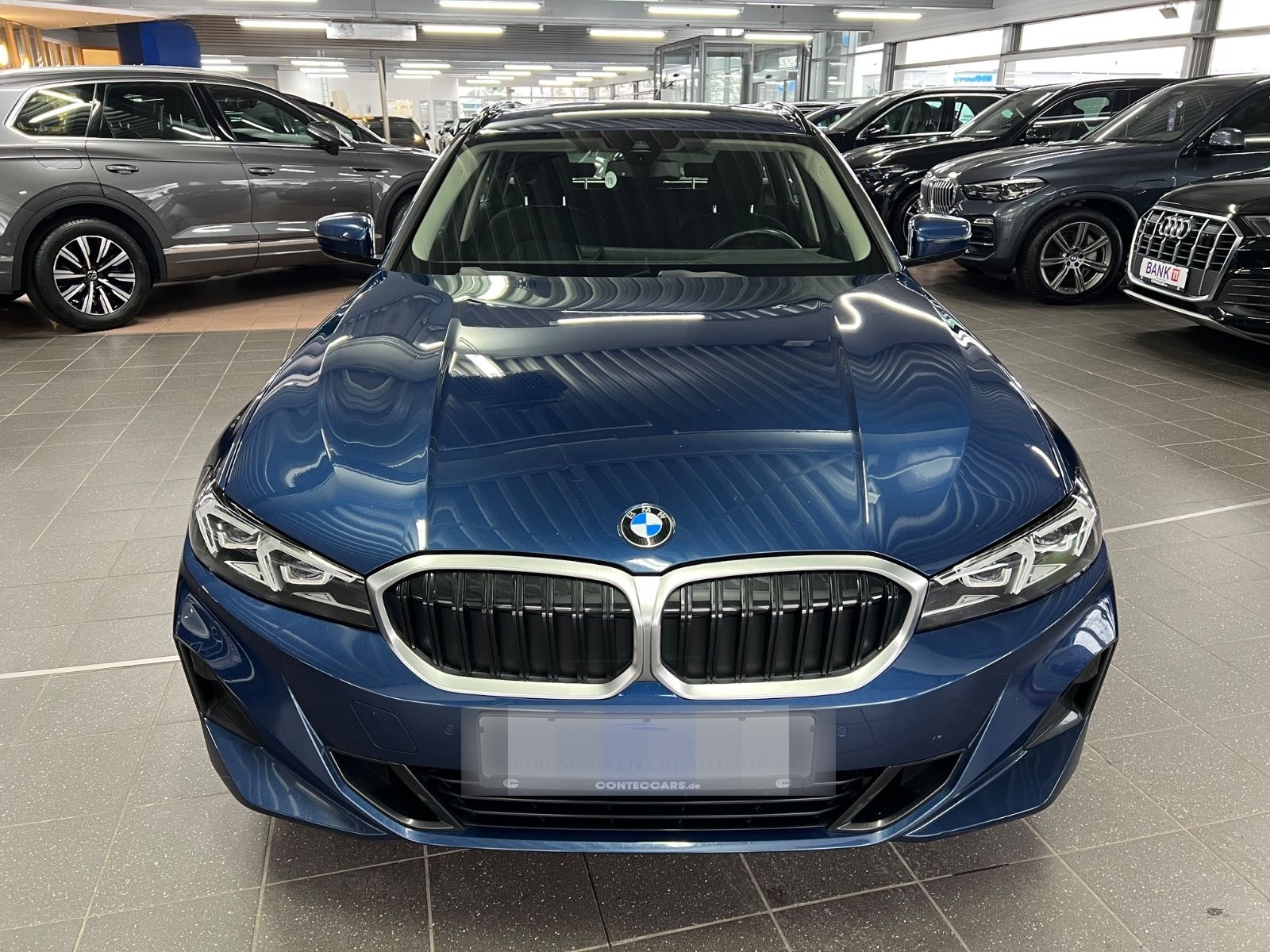 BMW 320d Touring xDrive, LED, AHK, Driving Assistant foto 4
