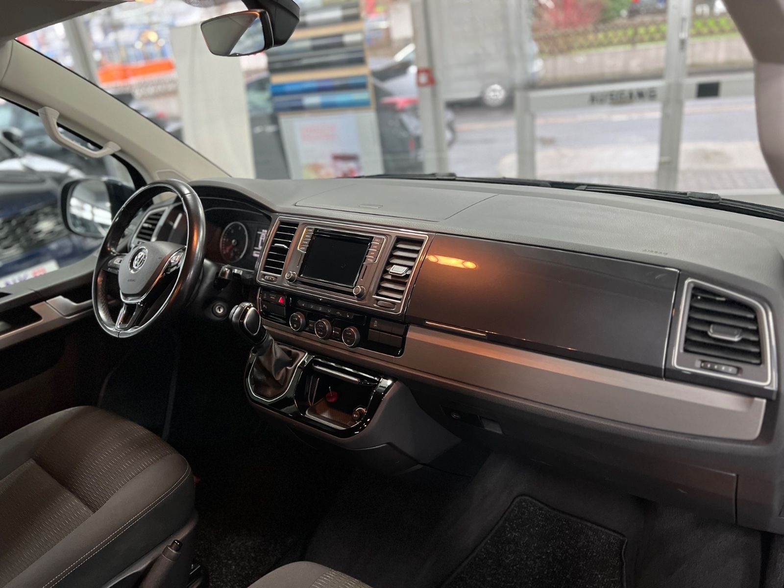 Volkswagen T6 2.0 TDI 4M Multivan Comfortline Standheizung foto 16