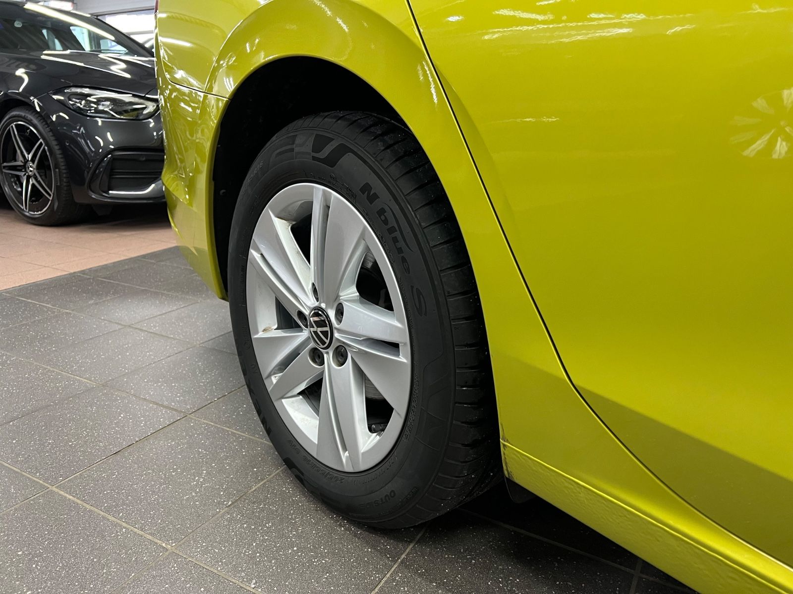 Volkswagen Golf VIII 2.0 TD Variant Life IQ+AHK+HuD+Limonen foto 14