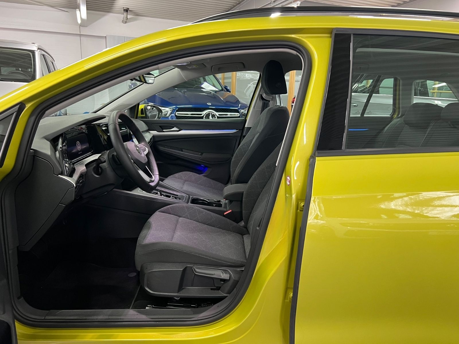 Volkswagen Golf VIII 2.0 TD Variant Life IQ+AHK+HuD+Limonen foto 20