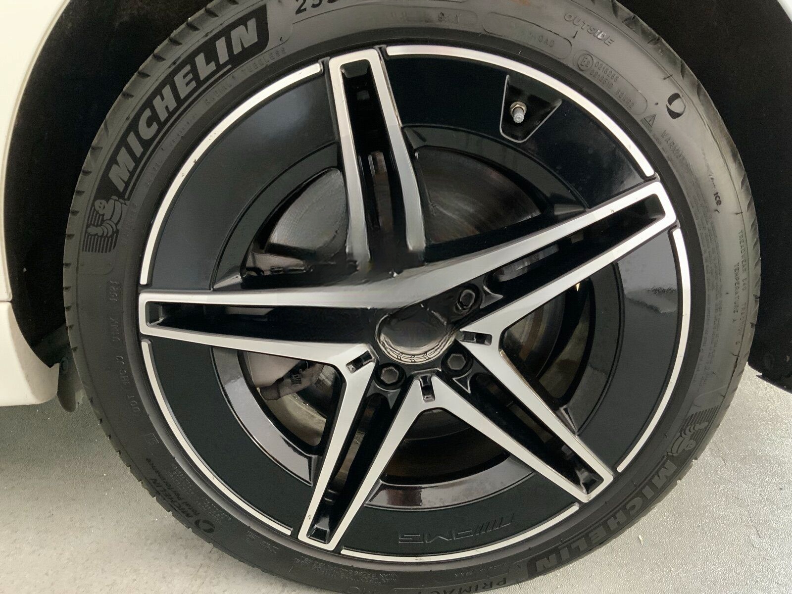 Mercedes-Benz C 300 e T AMG Pano DISTRO AHK Night 360° Memory foto 15