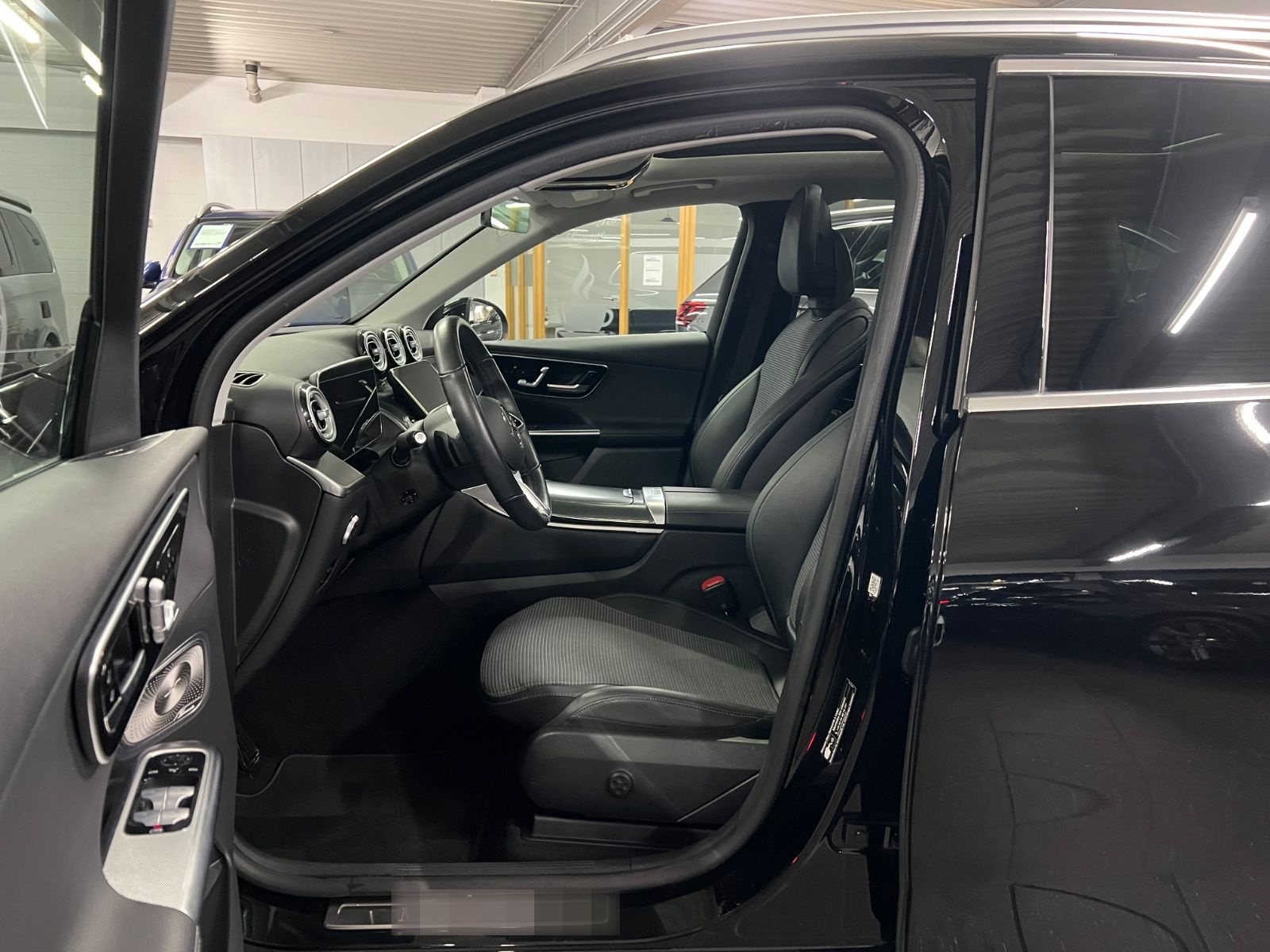 Mercedes-Benz GLC 220d 4M 2x Avantgarde Burmester+AHK+Pano+DIS foto 18