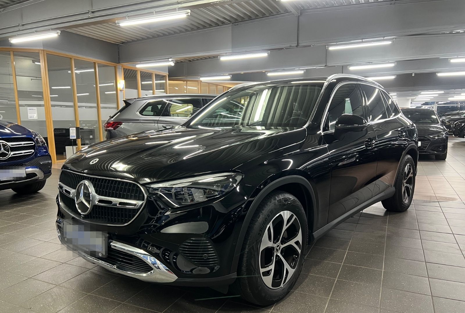 Mercedes-Benz GLC 220d 4M 2x Avantgarde Burmester+AHK+Pano+DIS foto 5