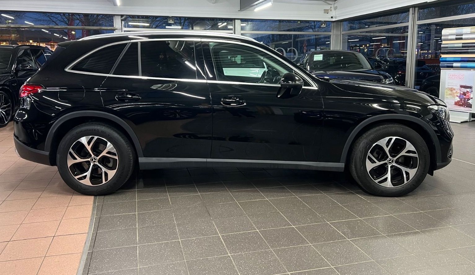 Mercedes-Benz GLC 220d 4M 2x Avantgarde Burmester+AHK+Pano+DIS foto 7