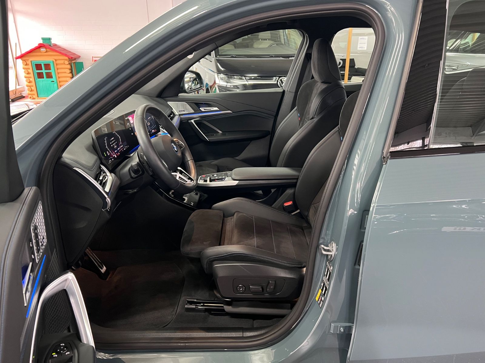 BMW X1 25 e xD M Sport Harman Kardon+DAP+HuD+Park 3D foto 22