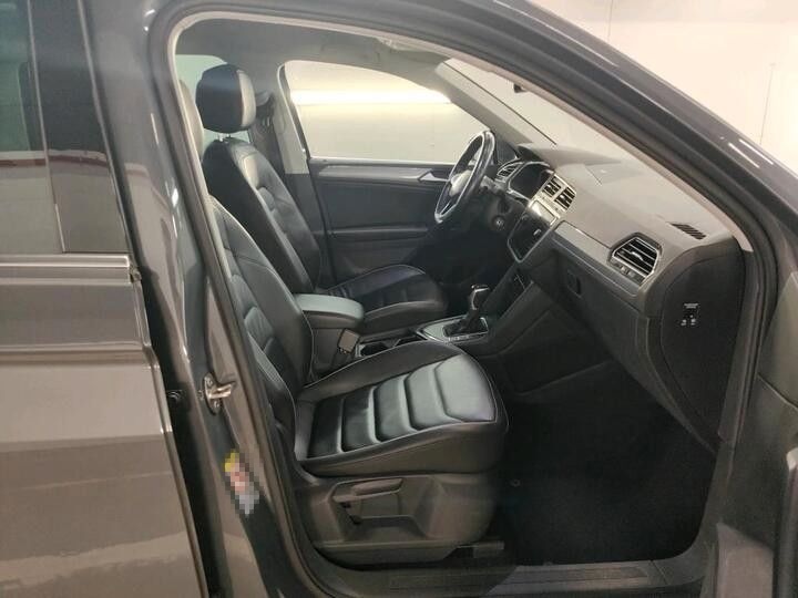 Volkswagen Tiguan 1.5 TSI DSG Life 110kW,LEDER Virtual. foto 6
