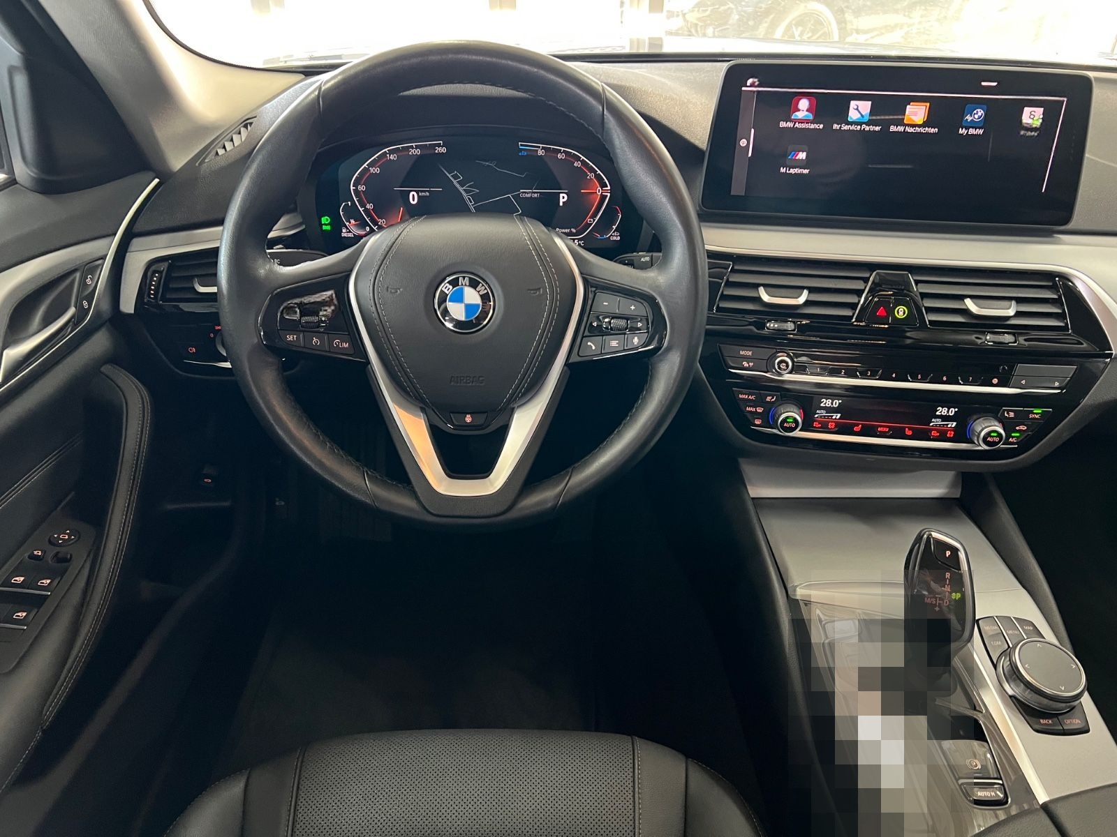 BMW 520d Touring xDrive | Standheizung I Park foto 23