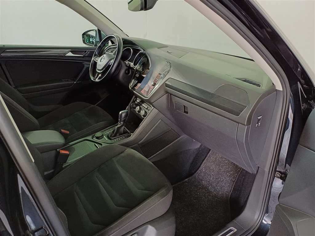 Volkswagen Tiguan Allspace 2.0 TDI Highline 4Motion 7-Sitze foto 2