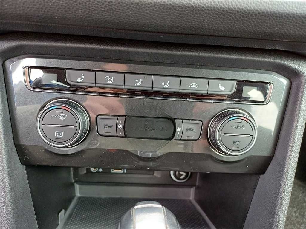 Volkswagen Tiguan Allspace 2.0 TDI Highline 4Motion 7-Sitze foto 5