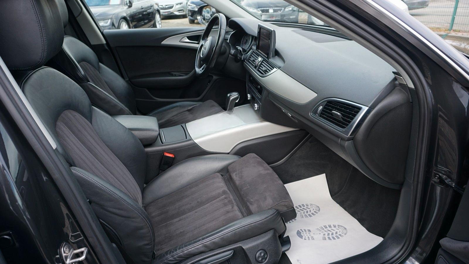 Audi A6 2.0 TDI ultra S-line *Matrix LED*Panoramdach* foto 11