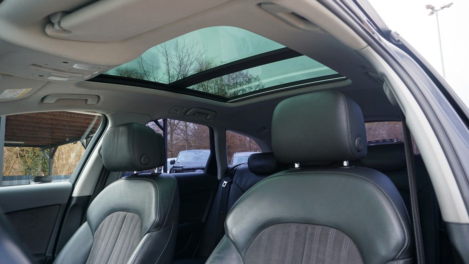 Audi A6 2.0 TDI ultra S-line *Matrix LED*Panoramdach* foto 28