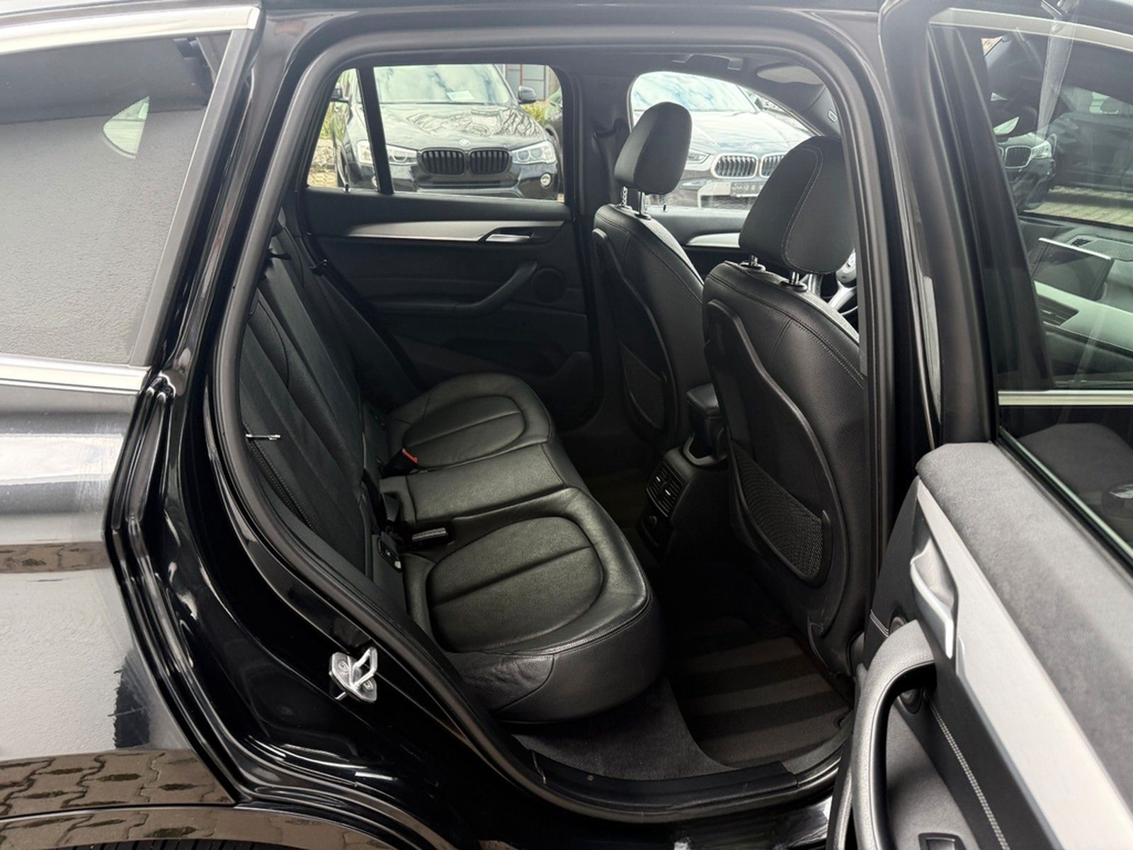 BMW X1 xDrive20d M Sport Leder eSitze AHK HUD DAssis foto 15