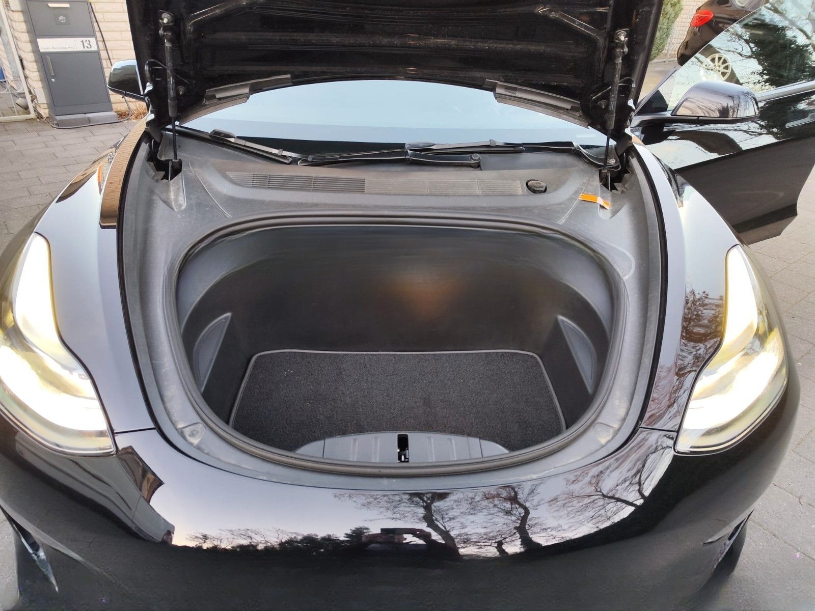 Tesla Model 3 Long Range Dual AWD 75 kWh 1.Hd foto 12