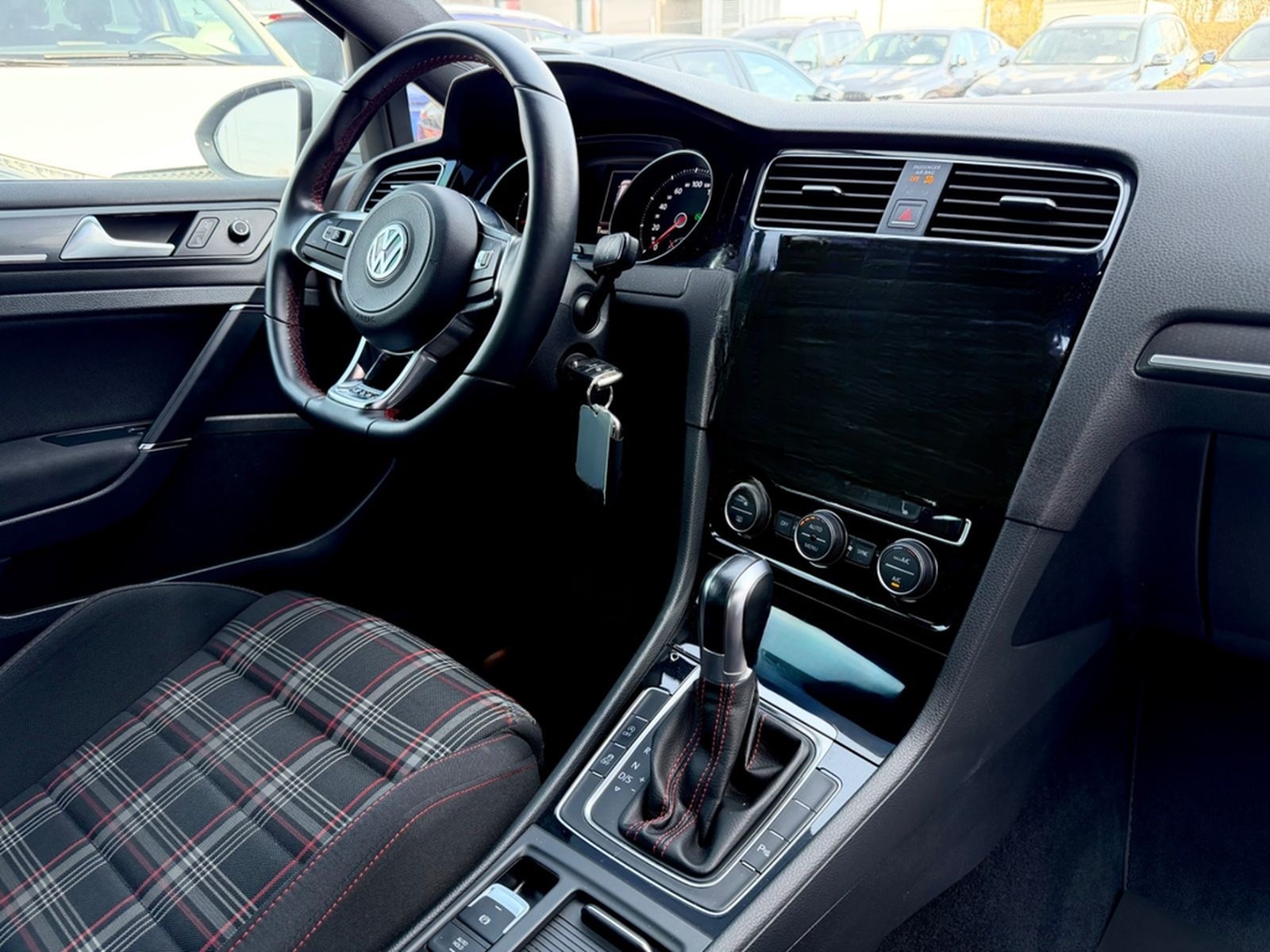 Volkswagen Golf 7 GTI 2.0 TSI DSG // GARANTIE // foto 11