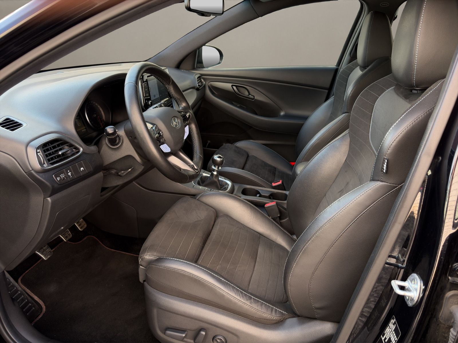 Hyundai i30 N-Performance  Navi/Assists/Kamera foto 7