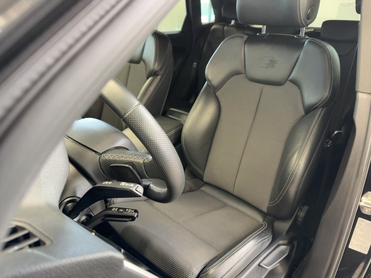 Audi Q5 S line 55 TFSI e quattro virtual AHK Pano foto 17