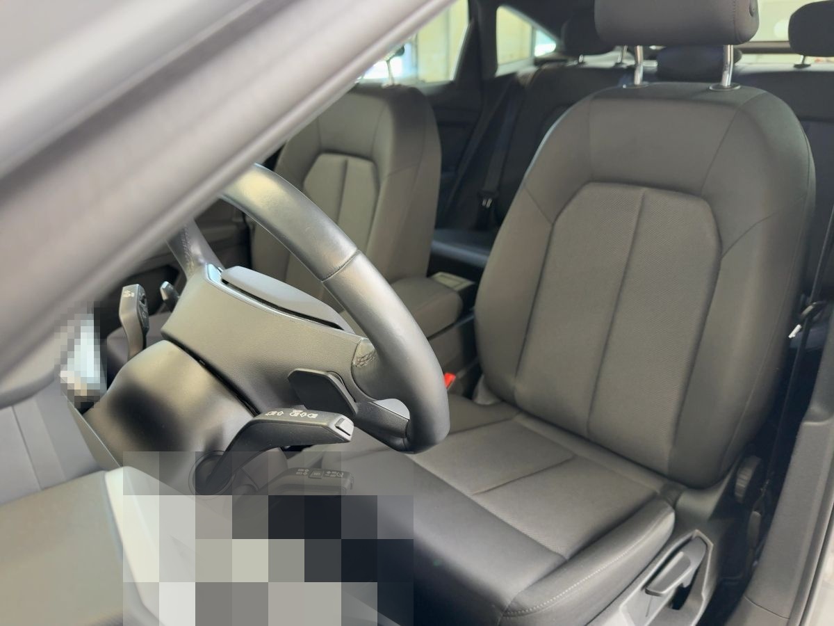 Audi Q4 Sportback e-tron 35 Standklima LED DAB foto 17