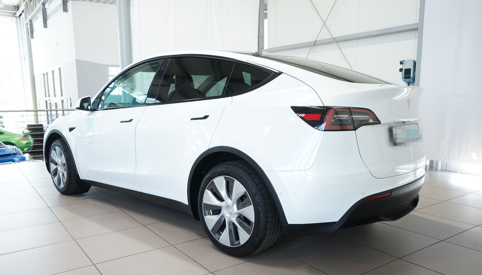 Tesla Model Y Long Range Dual AWD 1.Hd+Autopilot+VAT foto 3