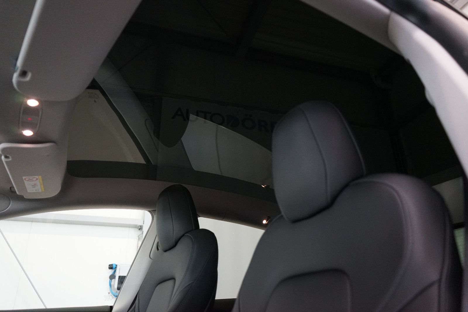 Tesla Model Y Long Range Dual AWD 1.Hd+Autopilot+VAT foto 22