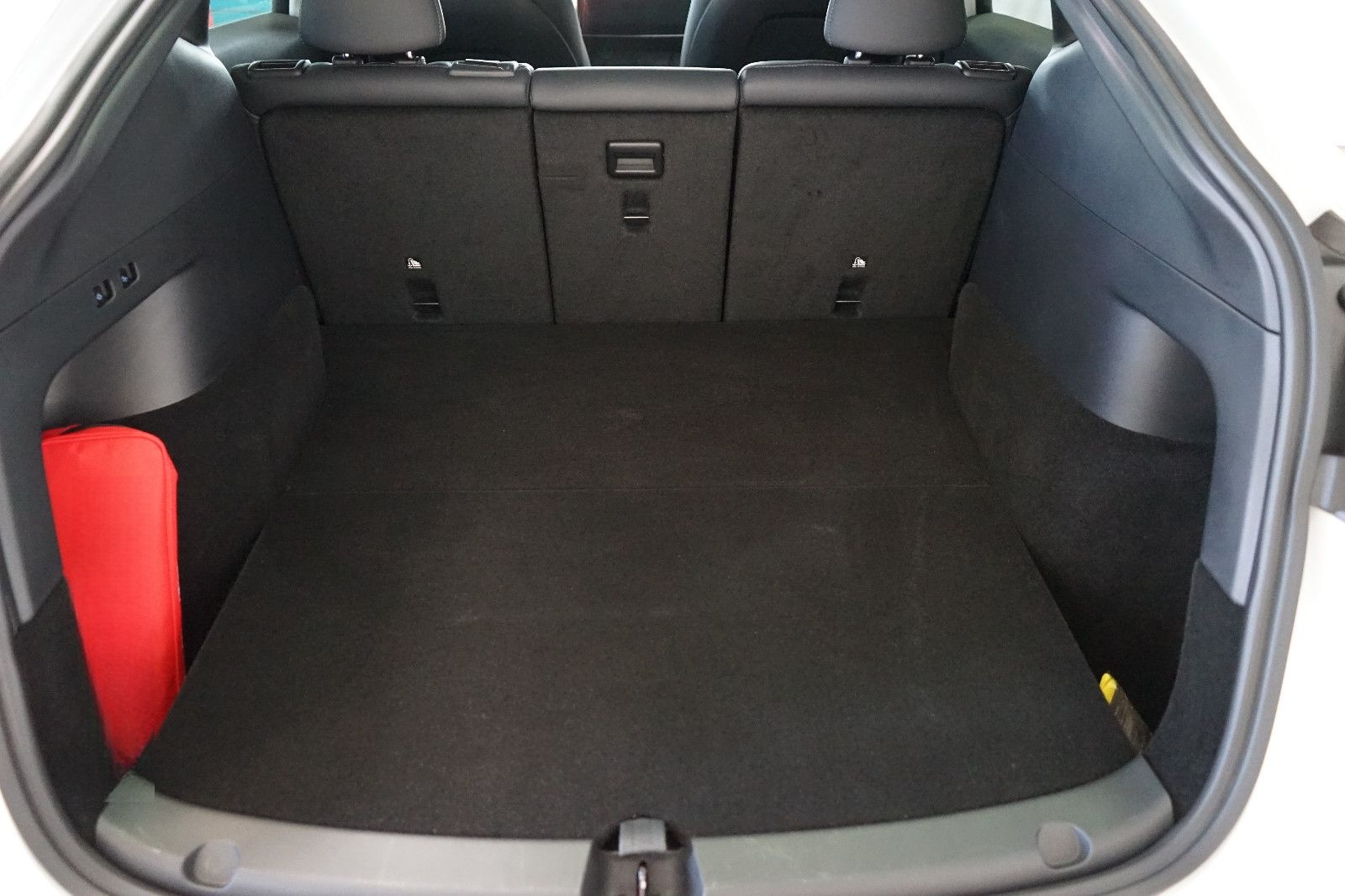 Tesla Model Y Long Range Dual AWD 1.Hd+Autopilot+VAT foto 23