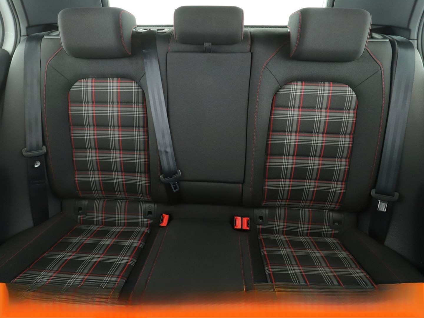Volkswagen Golf VII 2.0 TSI GTI Performance BM Aut.*LED*PDC foto 16