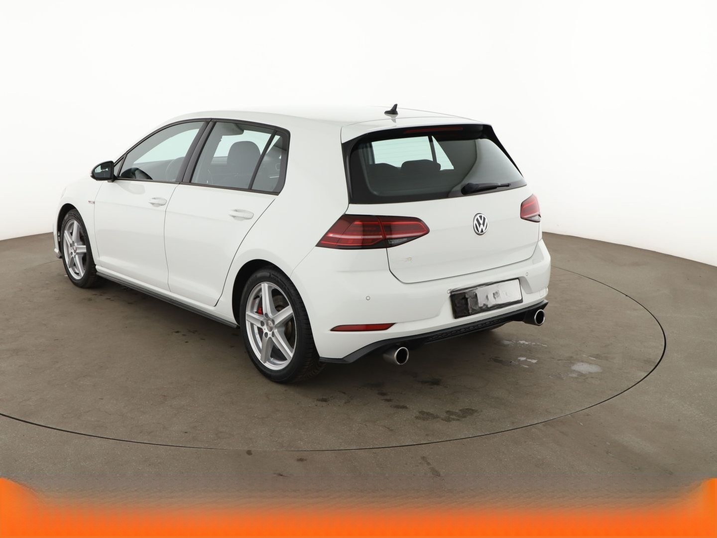 Volkswagen Golf VII 2.0 TSI GTI Performance BM Aut.*LED*PDC foto 4