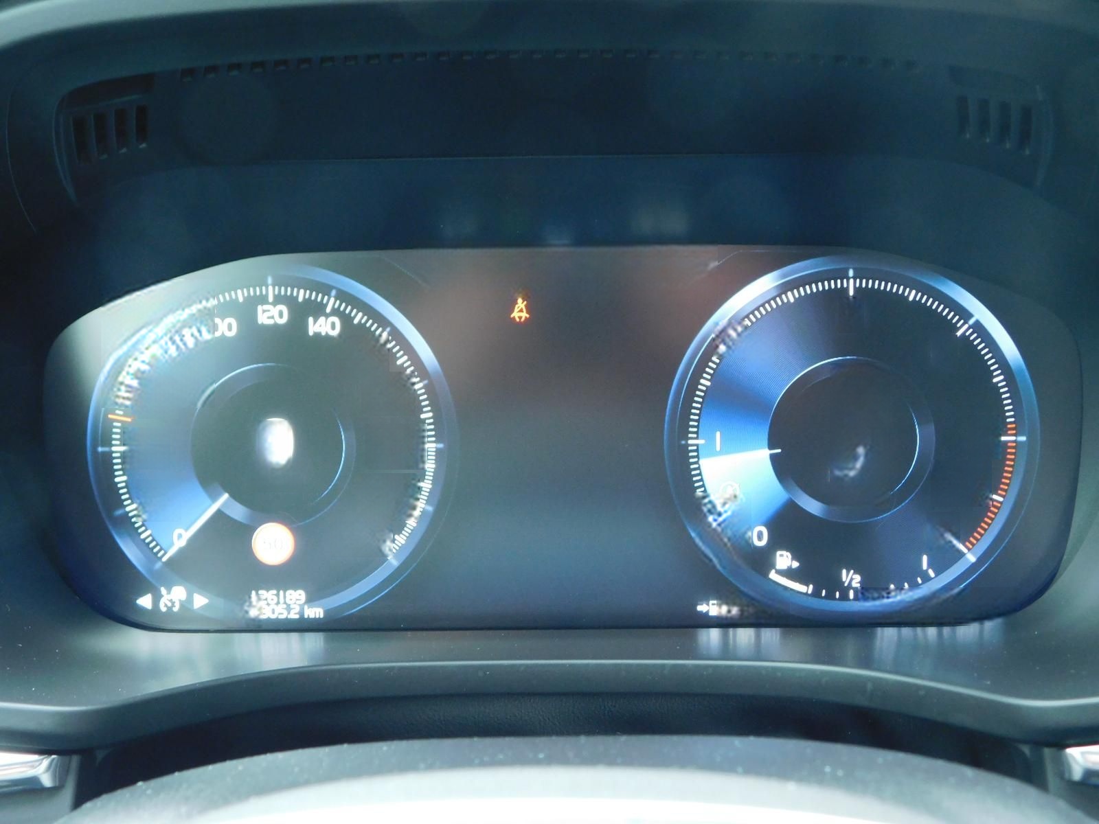 Volvo XC60 D4 R-Design foto 16