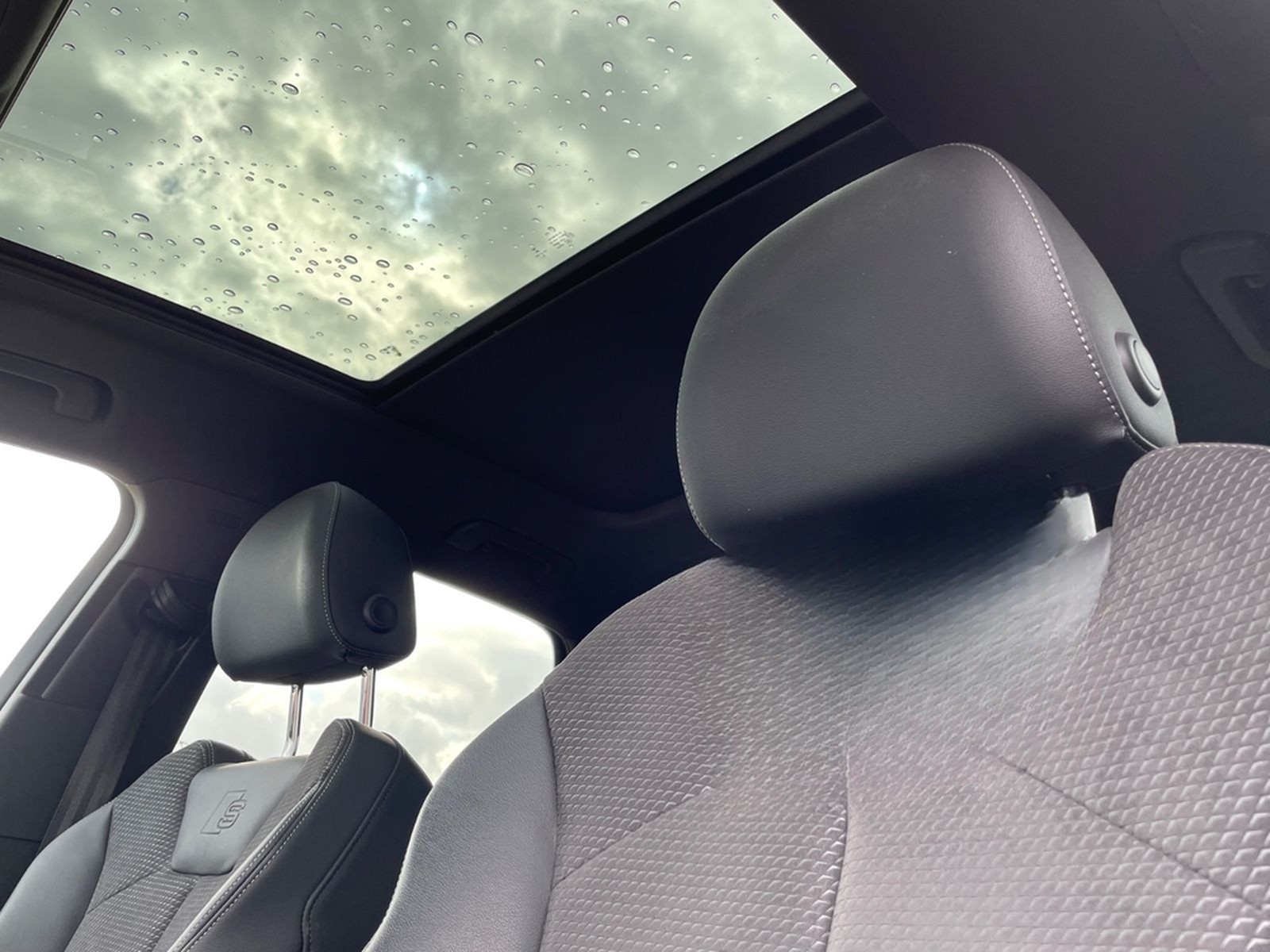 Audi Q3 40 TFSI *quattro* S line plus*RFK*AHK*Pano* foto 16