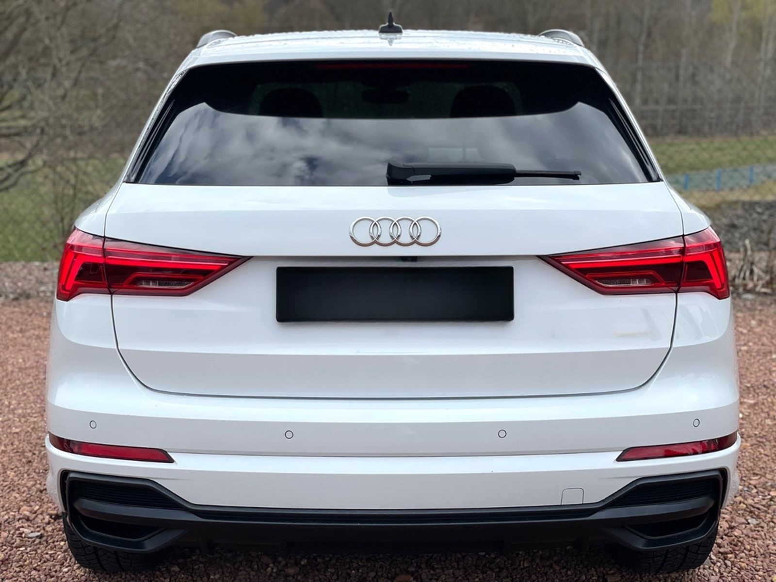 Audi Q3 40 TFSI *quattro* S line plus*RFK*AHK*Pano* foto 6