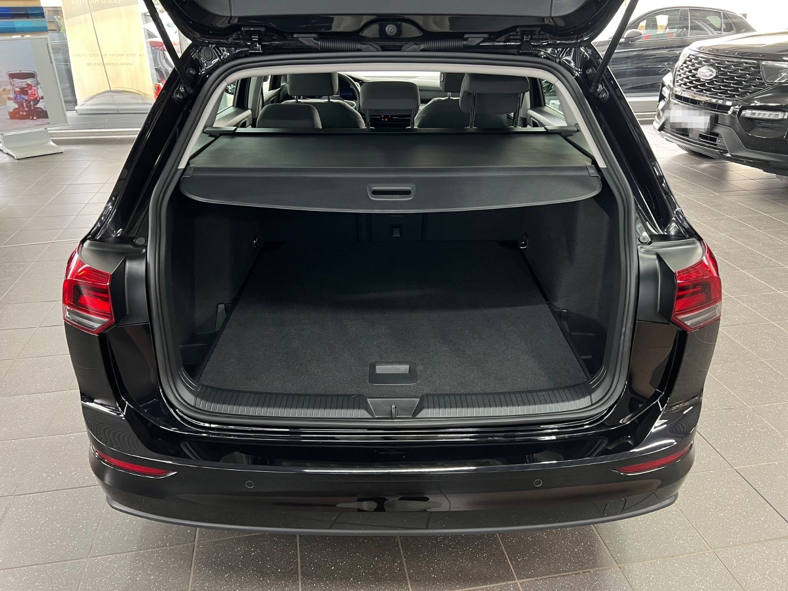 Volkswagen Golf VIII 2.0 TDI Var. Life III VIELE PAKETE III foto 12