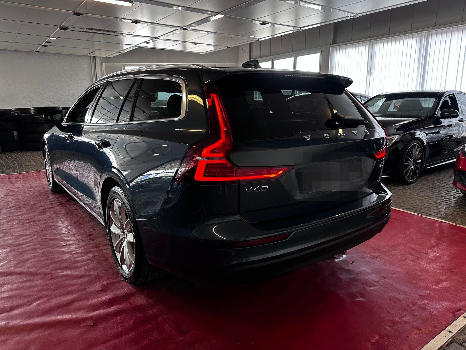 Volvo V60 Kombi Momentum Pro foto 5