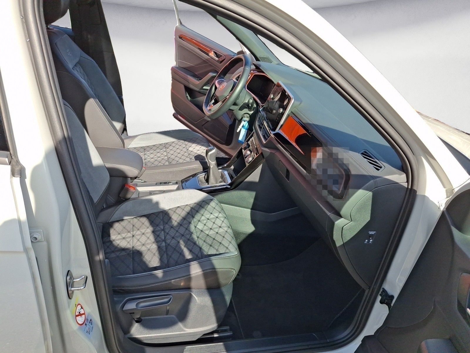 Volkswagen T-Roc 1.0 TSI OPF R-Line foto 9