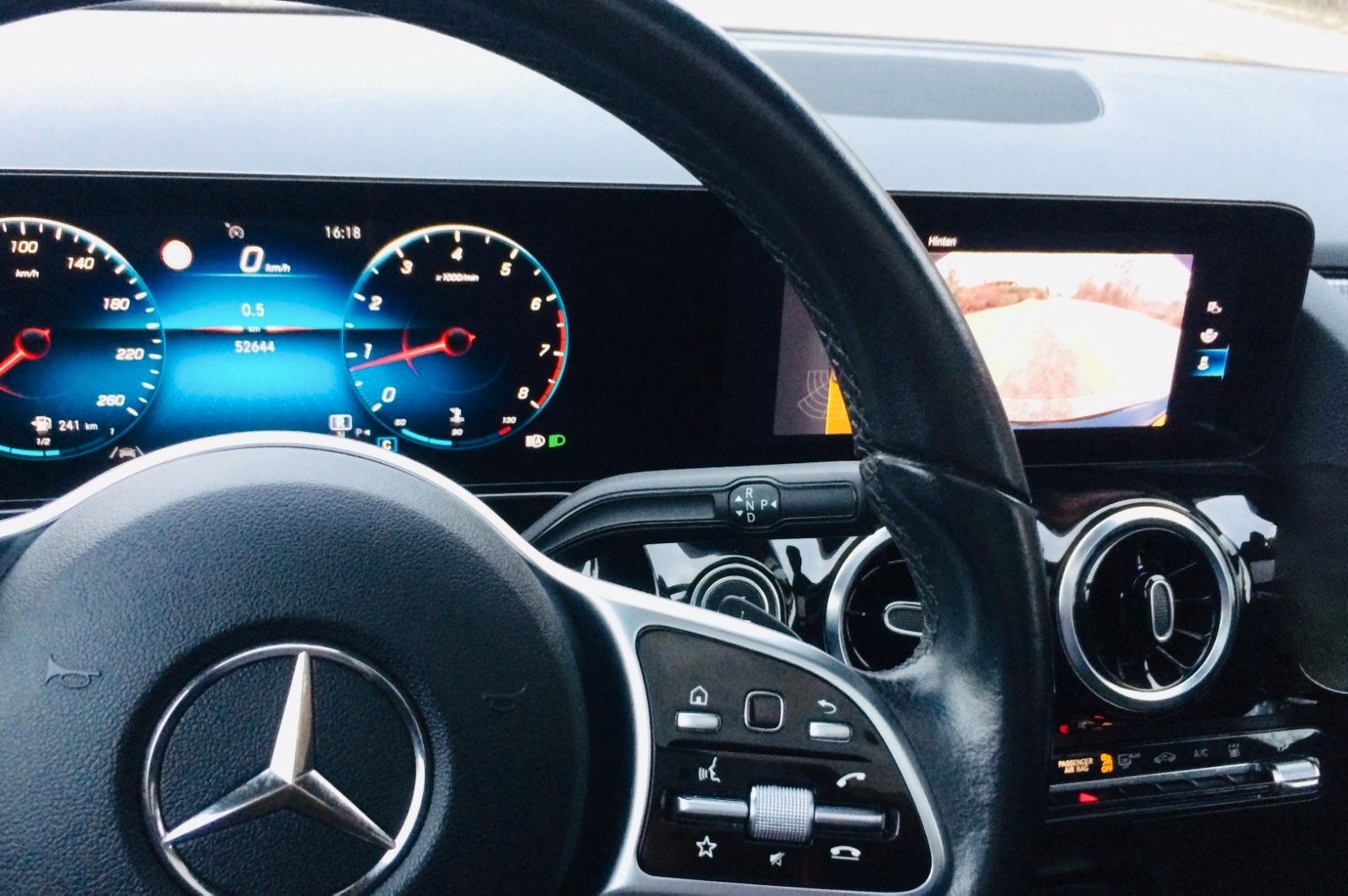 Mercedes-Benz B 180 -STANDHEIZUNG - PANORAMA-SCHIEBEDACH foto 16