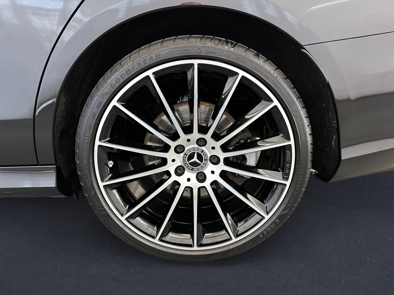 Mercedes-Benz E 400 d 4M T AMG  BURMESTER 360° Standhz DISTRON foto 12