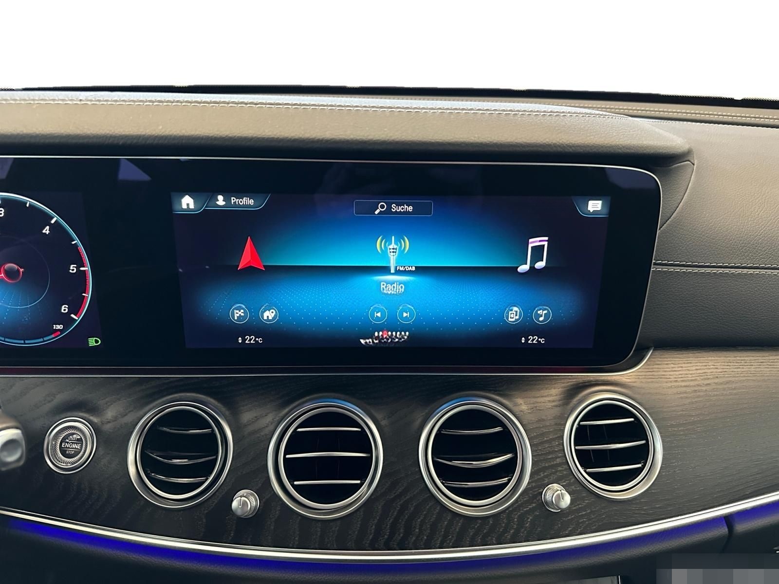 Mercedes-Benz E 400 d 4M T AMG  BURMESTER 360° Standhz DISTRON foto 7